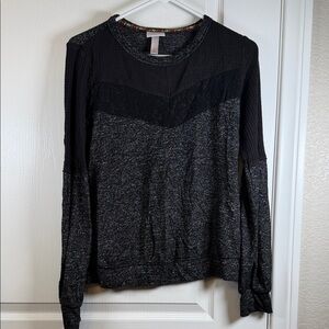Knox Rose Gray Black Long Sleeve Lace Chest Blouse Sweater Size Small EUC #5049
